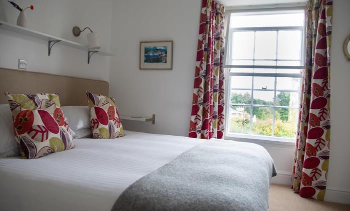 Cnapan Guest House Newport Pembrokeshire